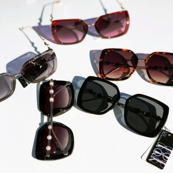 NEW Classic Pearl Accent Skinny Metal Leg UV Protection Oversize Sunglasses - Picture 1 of 11